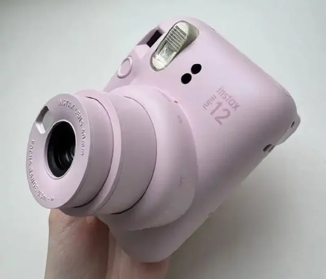 Продам Fujifilm Instax Mini 12 в нежно-розовом оттенке - Электроника в Люберцы