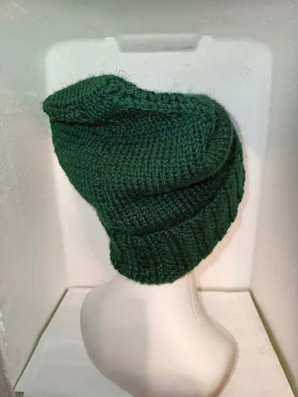 Зимняя шапка ручной работы из шерсти - Головные уборы (Одежда) в Люберцы