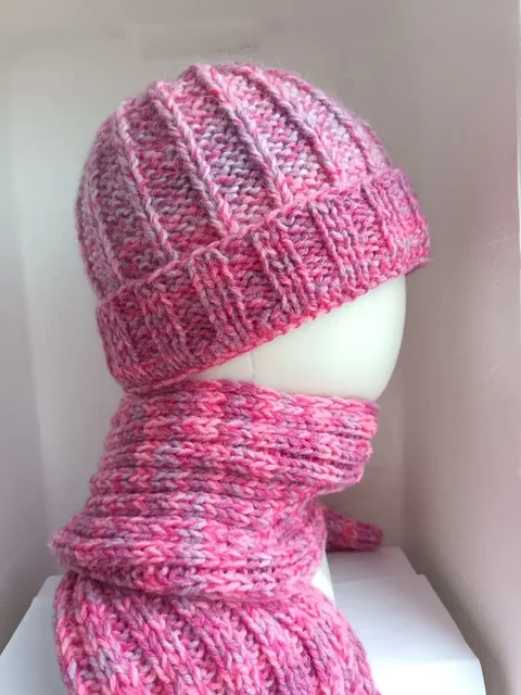 Шерстяной комплект шапочка и шарфик с мохером - Пижамы в Люберцы