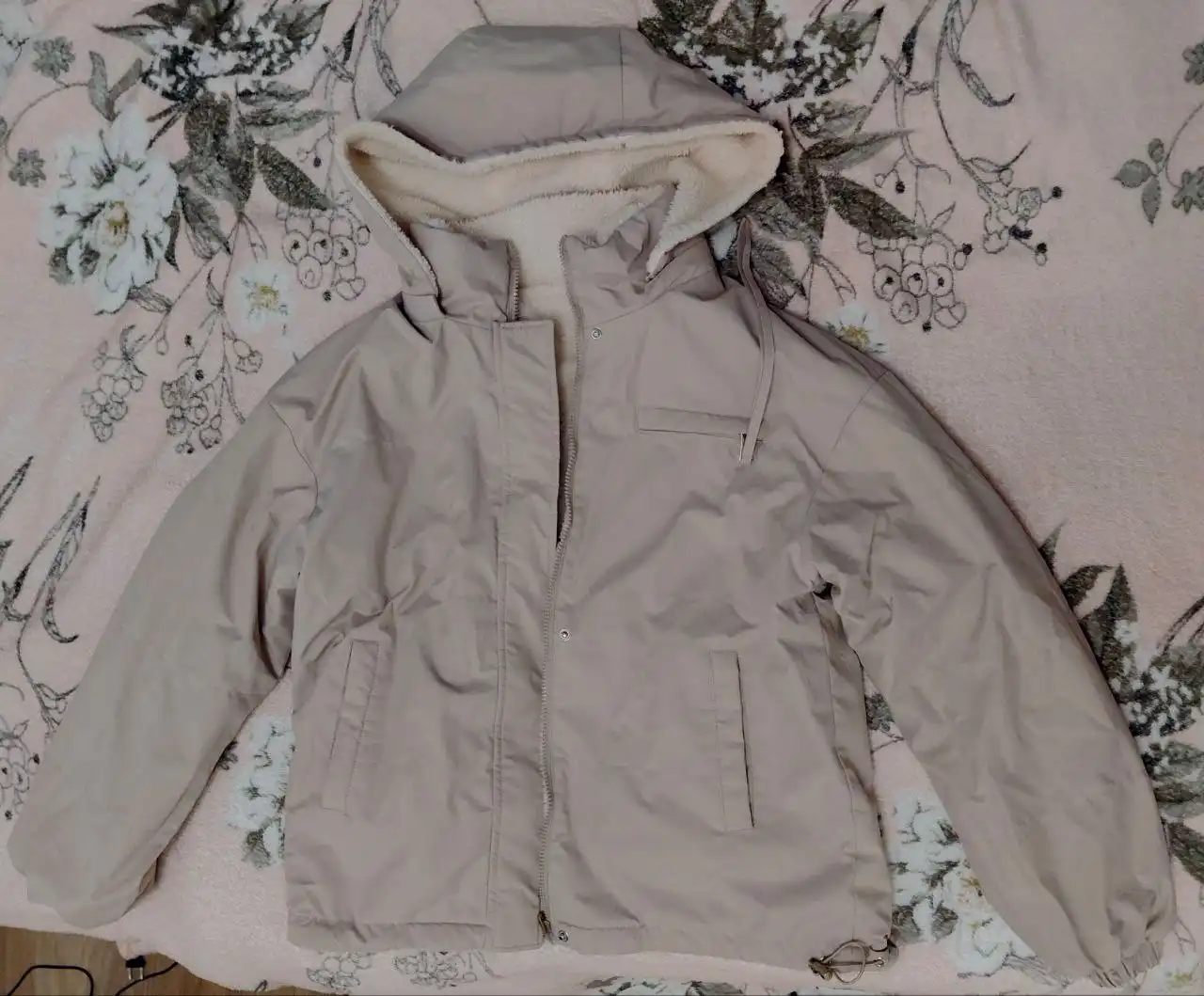 Куртки двусторонние новые - Куртки (Одежда) в Люберцы