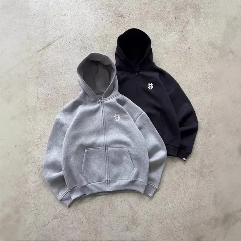 Продам зип худи Zara новое состояние - Головные уборы/Аксессуары в Люберцы