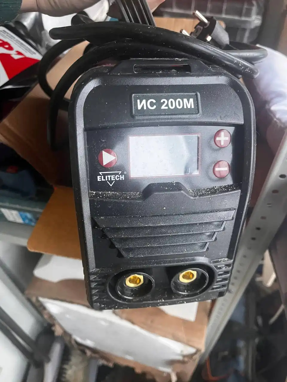Продам сварочный аппарат с маской и расходниками - Инструменты (Барахолка) в Некрасовка