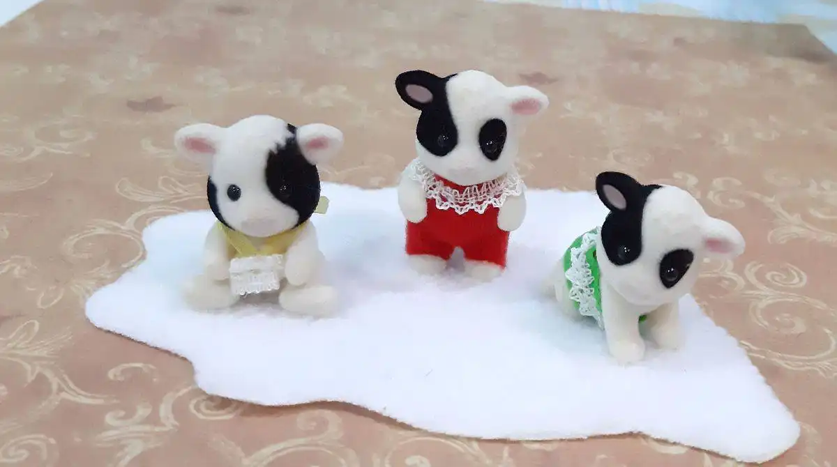 Куплю Sylvanian families теленка - Игрушки (Барахолка) в Люберцы