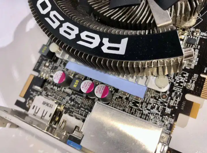 Видеокарта HD6850 1GB - Видеокарты (Электроника) в Люберцы