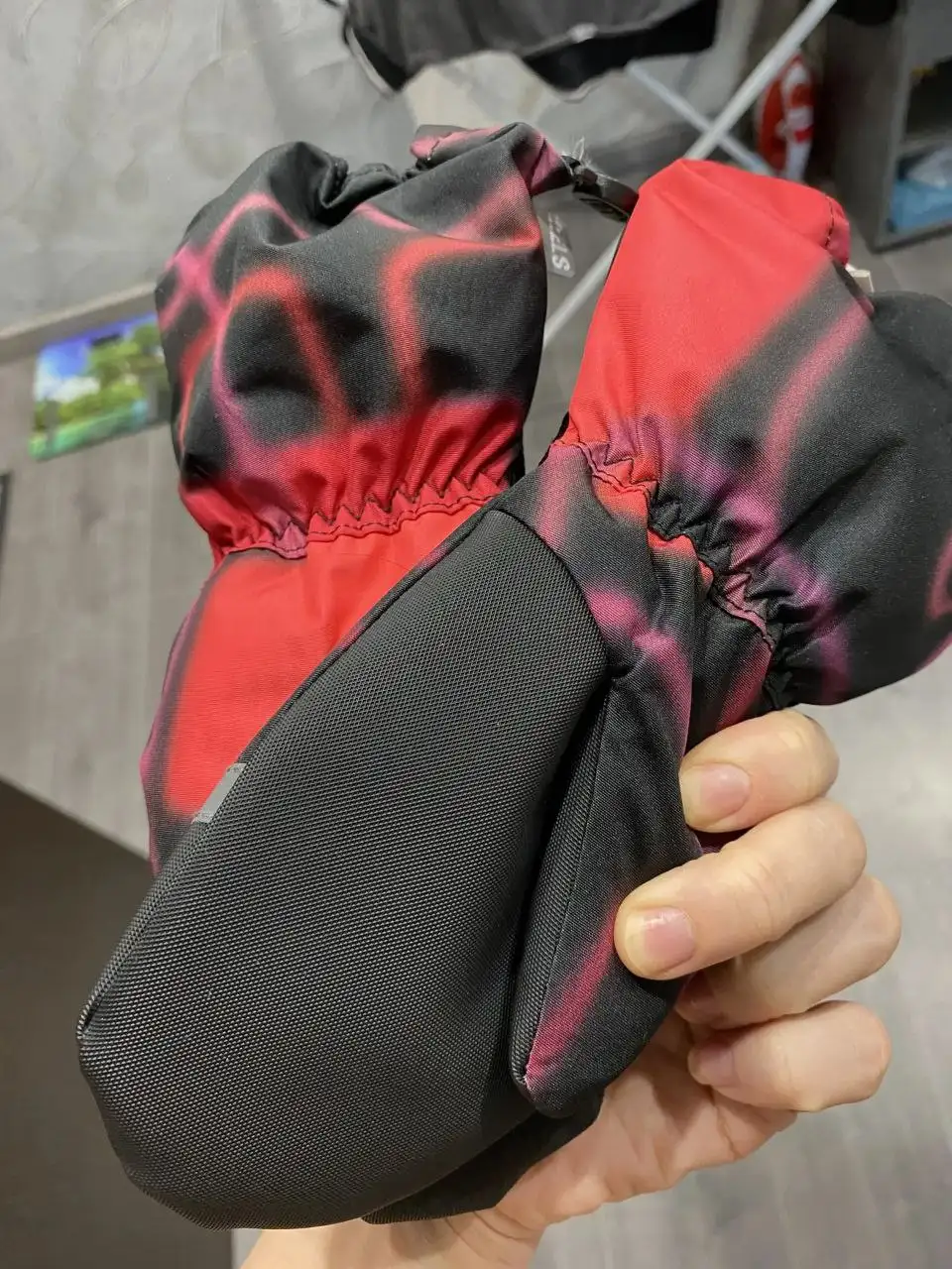 Зимние перчатки новые 1-2 года - Перчатки (Одежда) в Люберцы