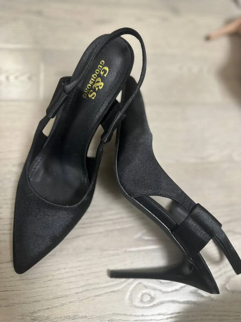 Продажа туфель - Обувь (Одежда) в Люберцы