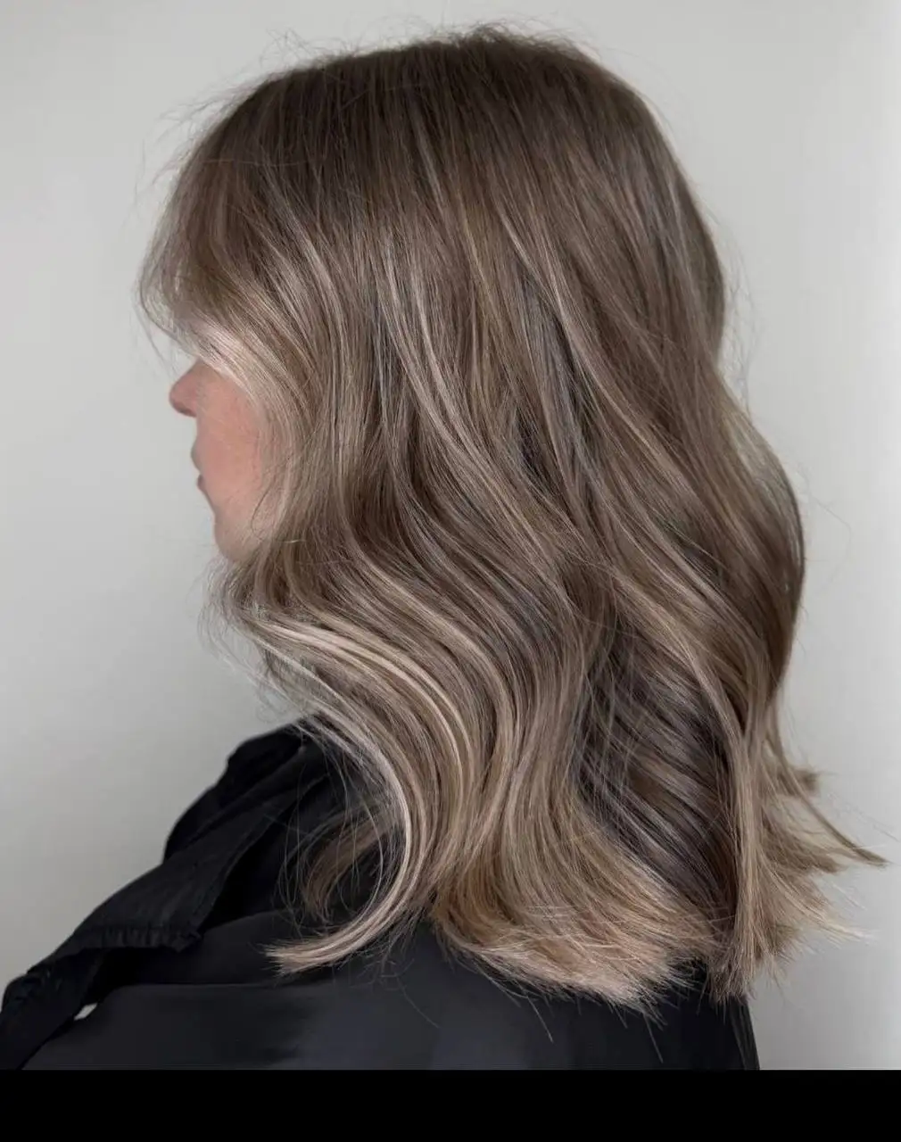 Требуются модели на окрашивание техника аиртач и балаяж - Парикмахерские услуги (Услуги) в Люберцы