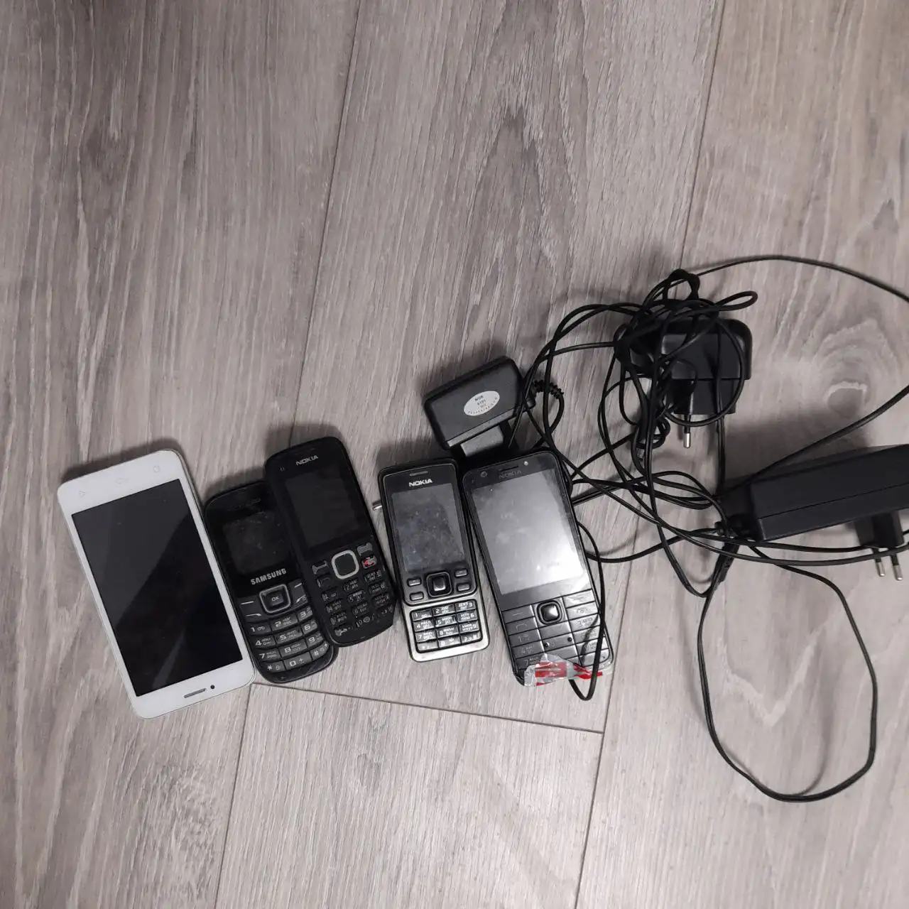 Телефоны рабочие - Мобильные телефоны (Электроника) в Люберцы