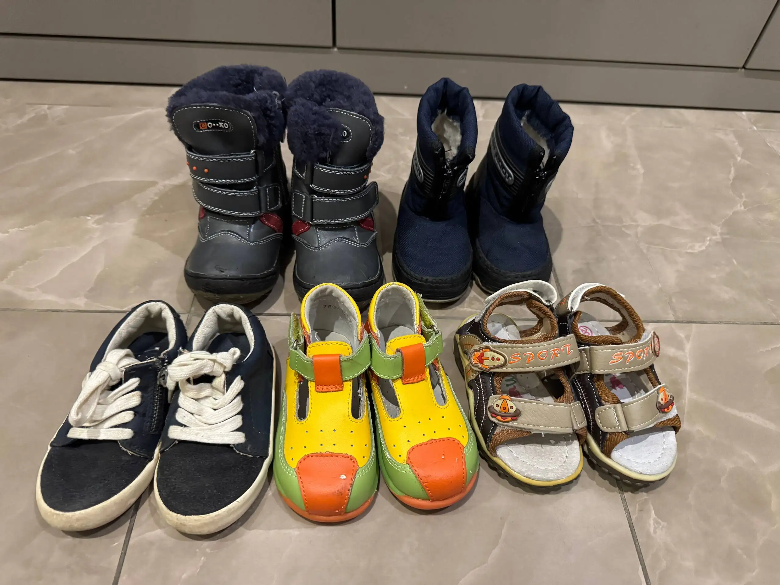 Отдам даром обувь 19-21 размер - Обувь (Одежда) в Люберцы