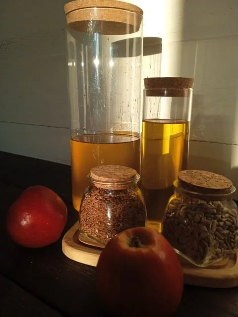 Масло и жмых подсолнечника домашнего производства - Дом и интерьер в Люберцы