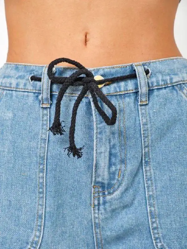 Продажа джинсовых шорт оптом - Шорты (Одежда) в Москва