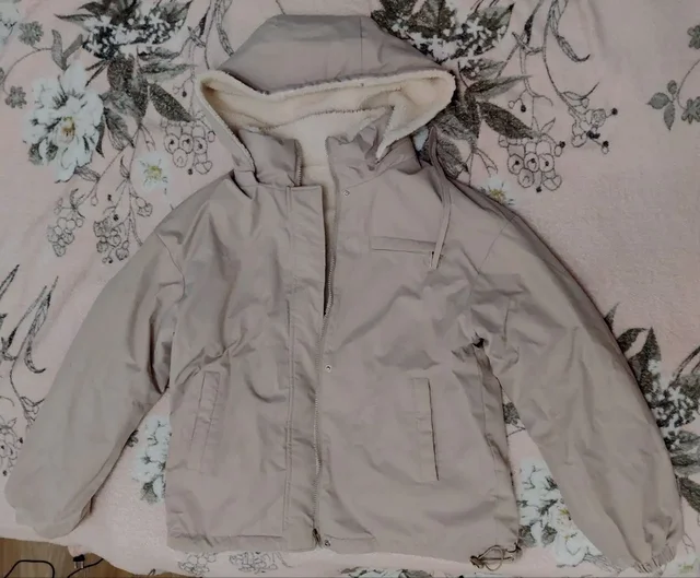 Куртка двусторонняя размер XL - Боди в Люберцы