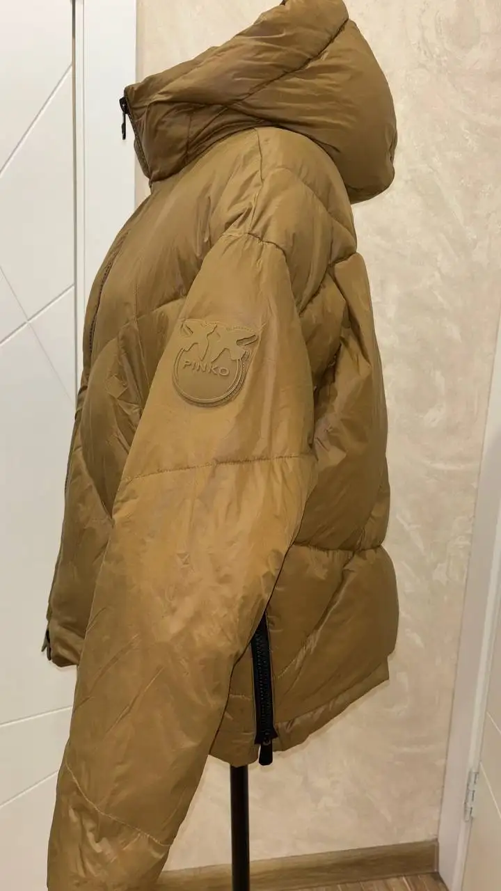 Куртка Pinko оригинал размер L - Верхняя одежда (Одежда) в Люберцы