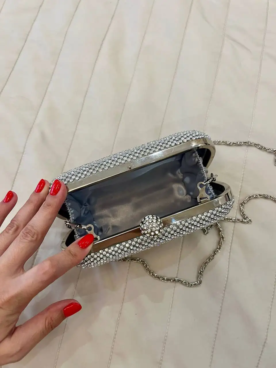 Вечерняя сумочка-клатч с переливающимся эффектом - Аксессуары (Одежда) в Люберцы