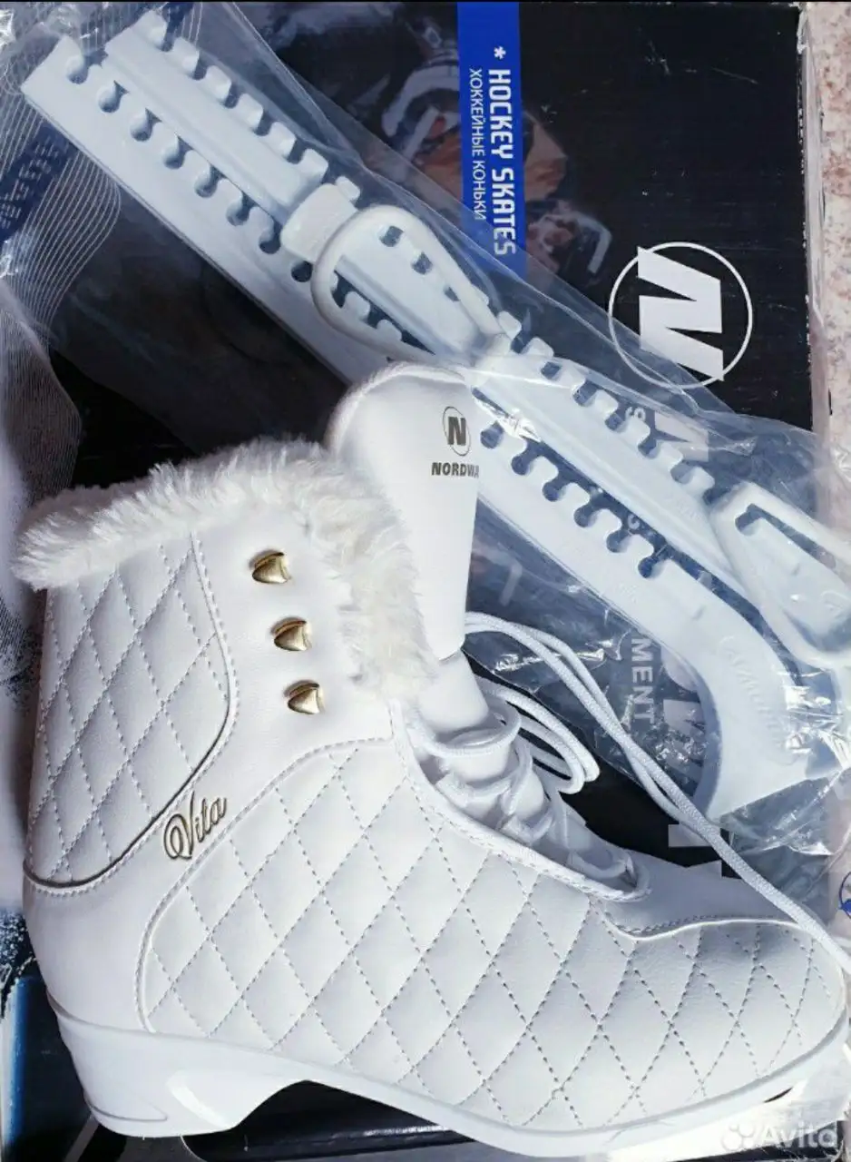 Продам новые коньки размер 37 - Спортивные товары (Барахолка) в Люберцы