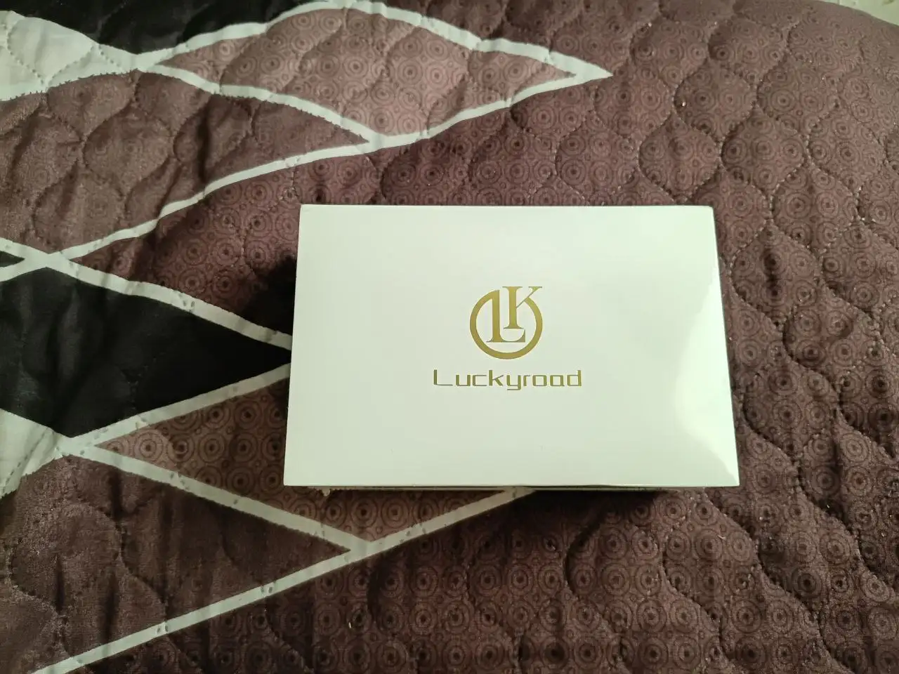 Смарт часы в подарочной упаковке с кулоном - Умные часы (Электроника) в Люберцы