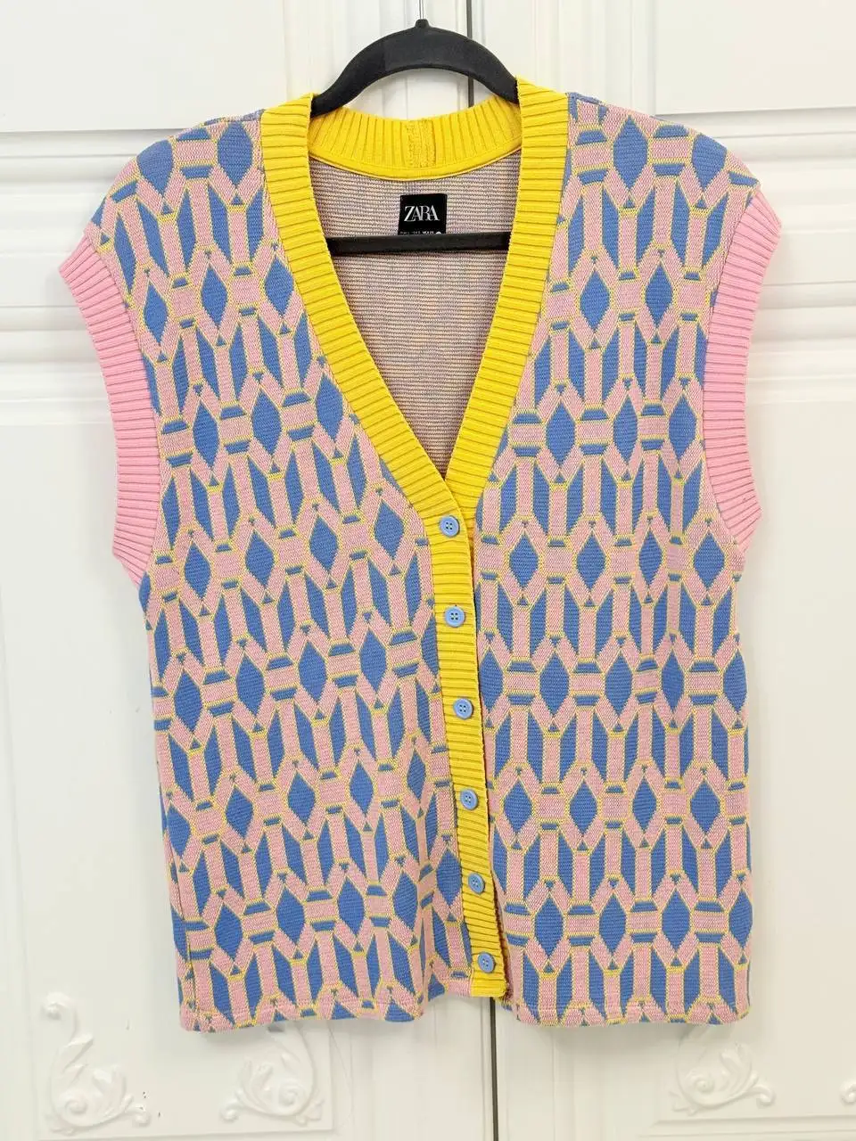 Женская жилетка Zara в отличном состоянии - Верхняя одежда (Одежда) в Люберцы