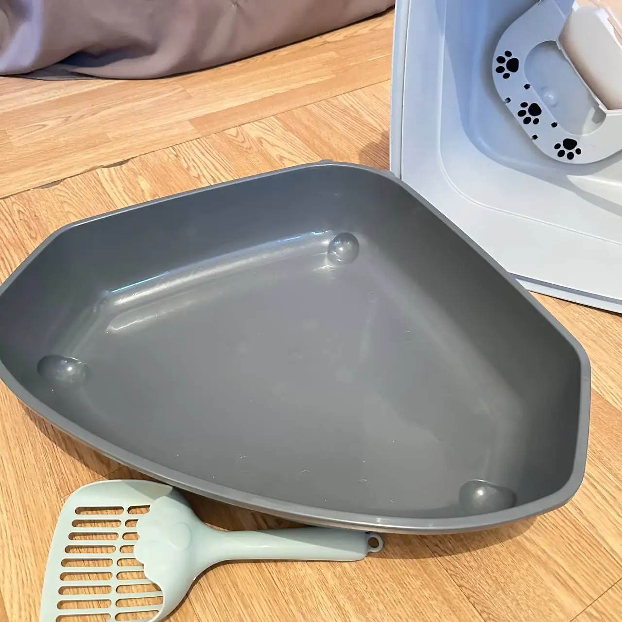 Лоток закрытый большой для животных - Товары для животных (Барахолка) в Некрасовка