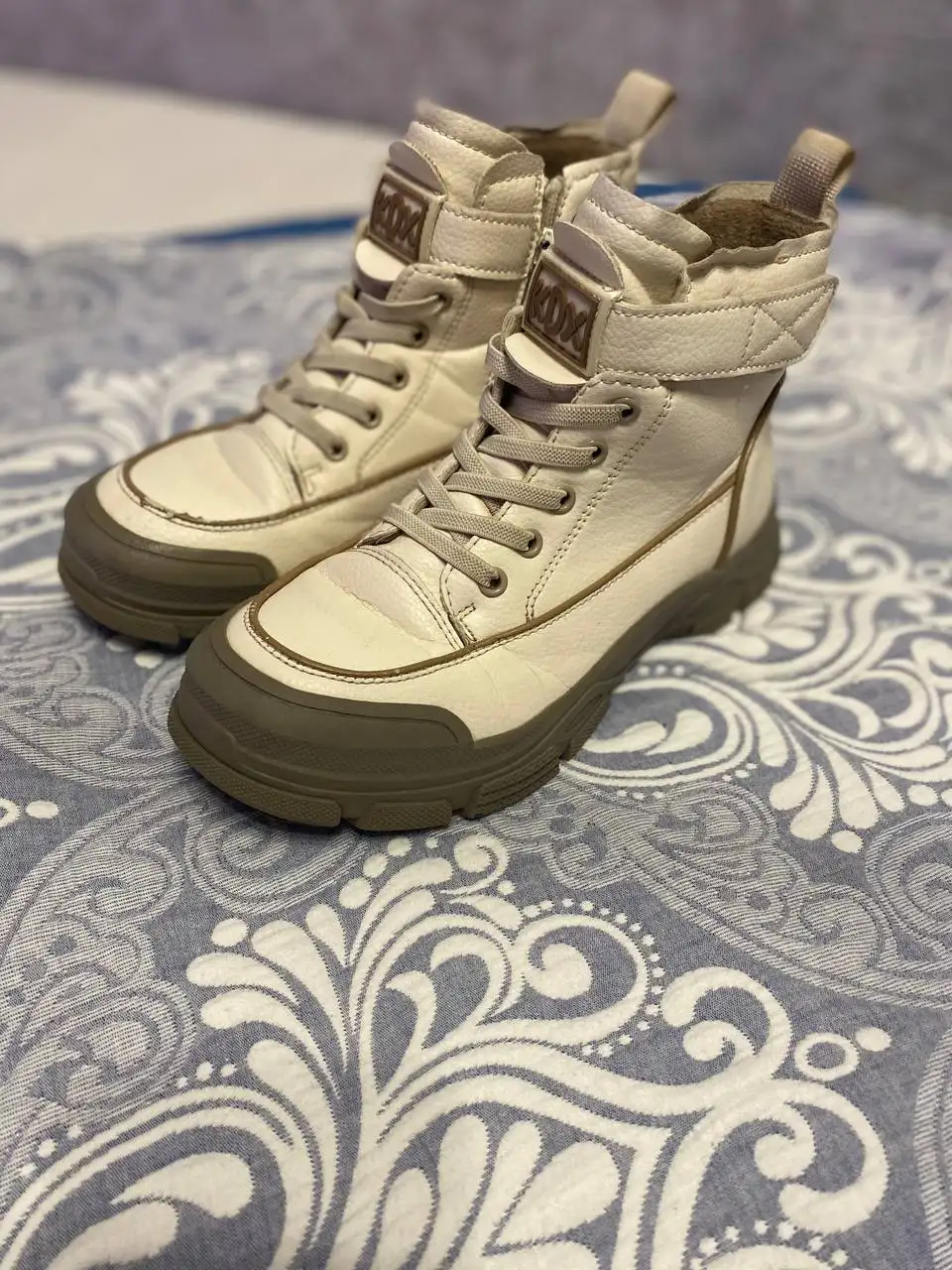 Демисезонные ботинки в хорошем состоянии - Обувь (Одежда) в Люберцы