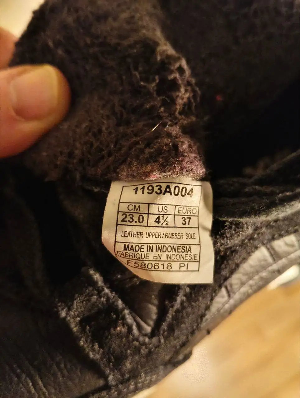 Продам кроссовки в хорошем состоянии - Обувь (Одежда) в Люберцы