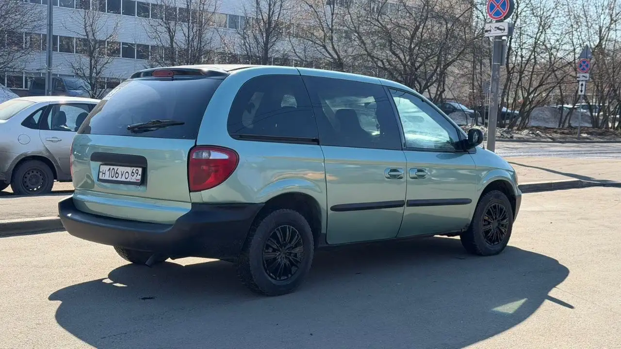Dodge Caravan 2003 2.4АТ 150лс - Минивэн (Авто) в Люберцы