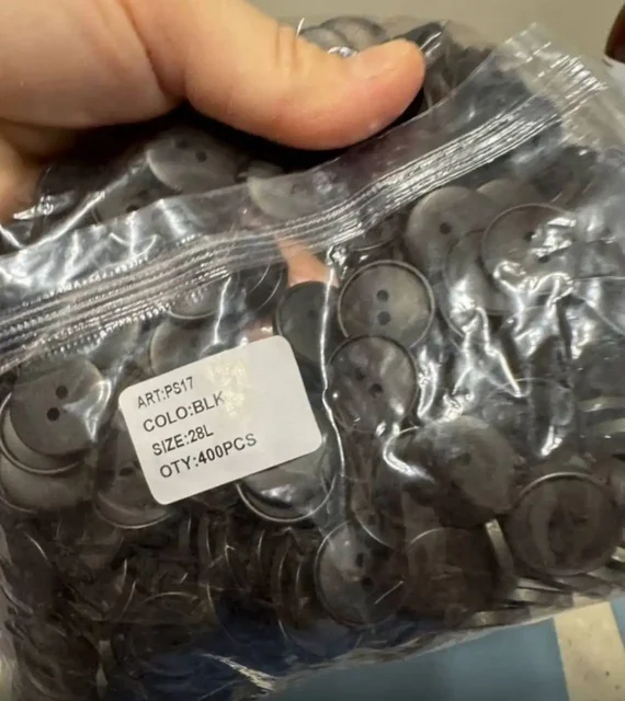 Продажа качественных черных матовых пуговиц - Ножи и инструменты в Люберцы