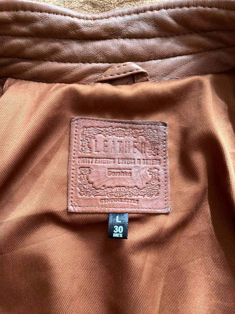 Продам кожаную куртку Bershka размер L/M - Верхняя одежда (Одежда) в Люберцы