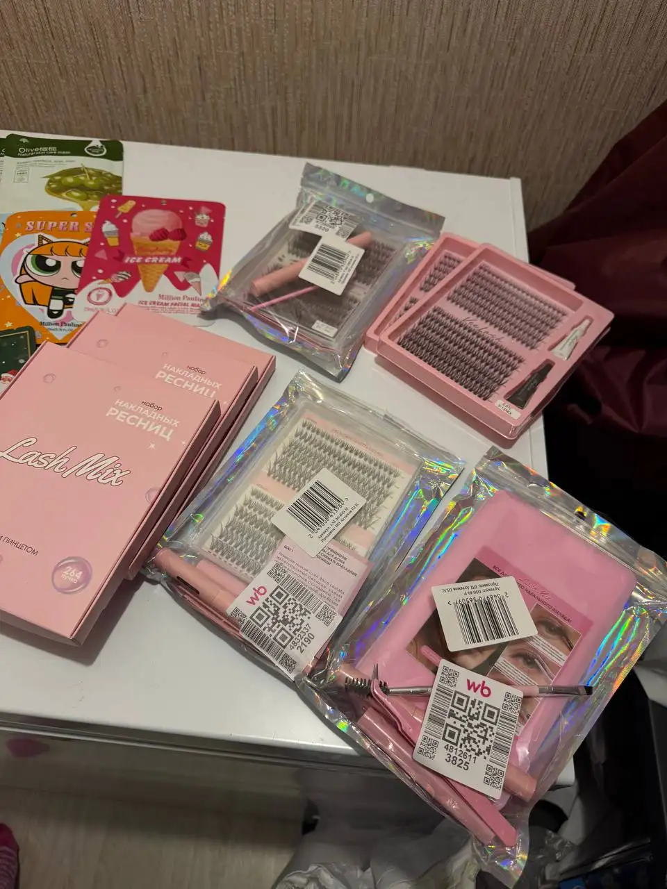 Маски для лица, патчи для глаз и наборы для наращивания ресниц - Косметика и уход (Барахолка) в Люберцы