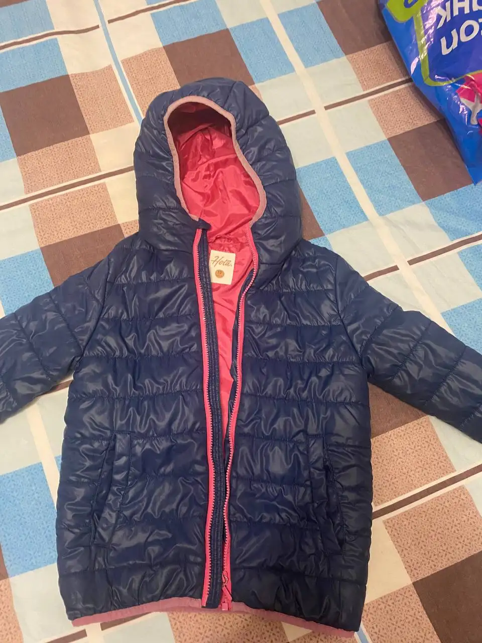 Куртка легкая на девочку размер 140 - Детская одежда (Одежда) в Люберцы