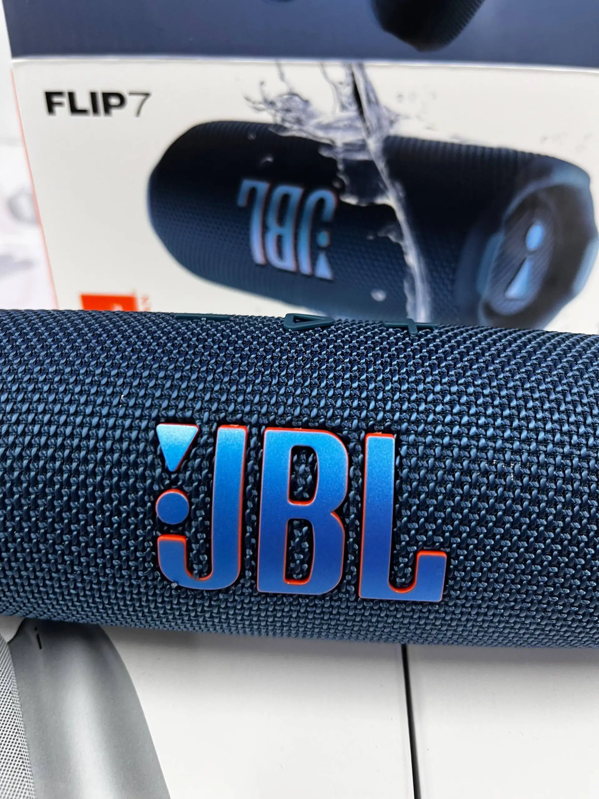 Продажа портативной колонки JBL Flip 7 - Аудиотехника (Электроника) в Люберцы