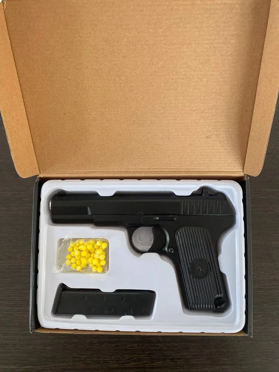 Продажа новых игрушечных пистолетов Глок и Кольт оптом - Барахолка в Люберцы