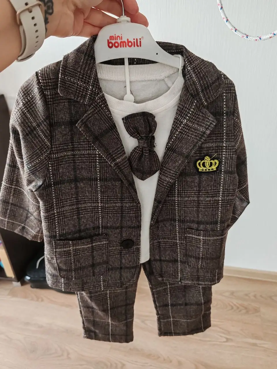 Костюмы 98 и 104 размера - Одежда в Люберцы