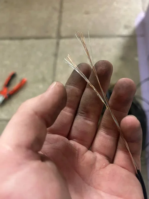 Продам телефонные провода б/у - Коврики в Люберцы