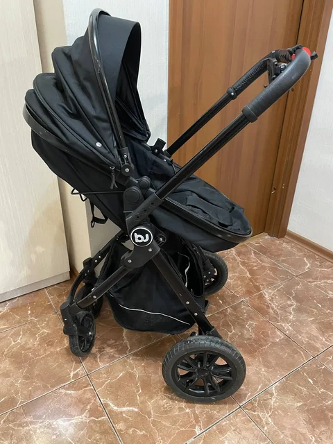 Коляска 2в1 с аксессуарами - Игровые центры в Некрасовка