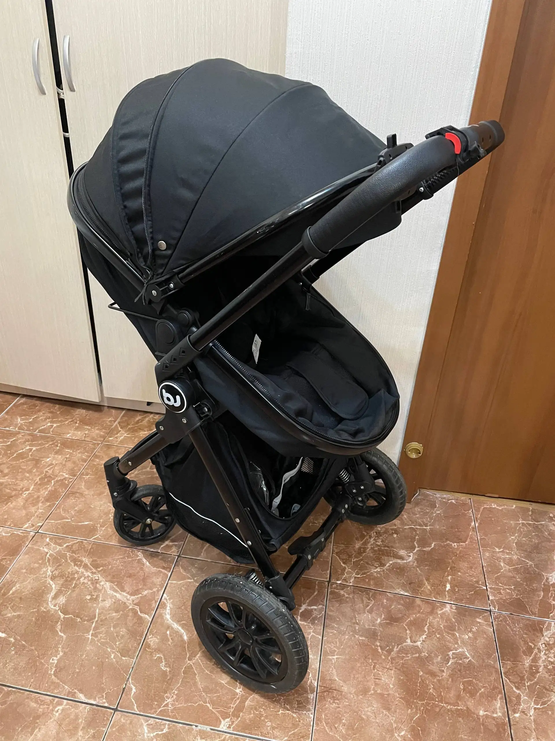 Коляска 2в1 с аксессуарами - Коляски (Товары для детей) в Некрасовка