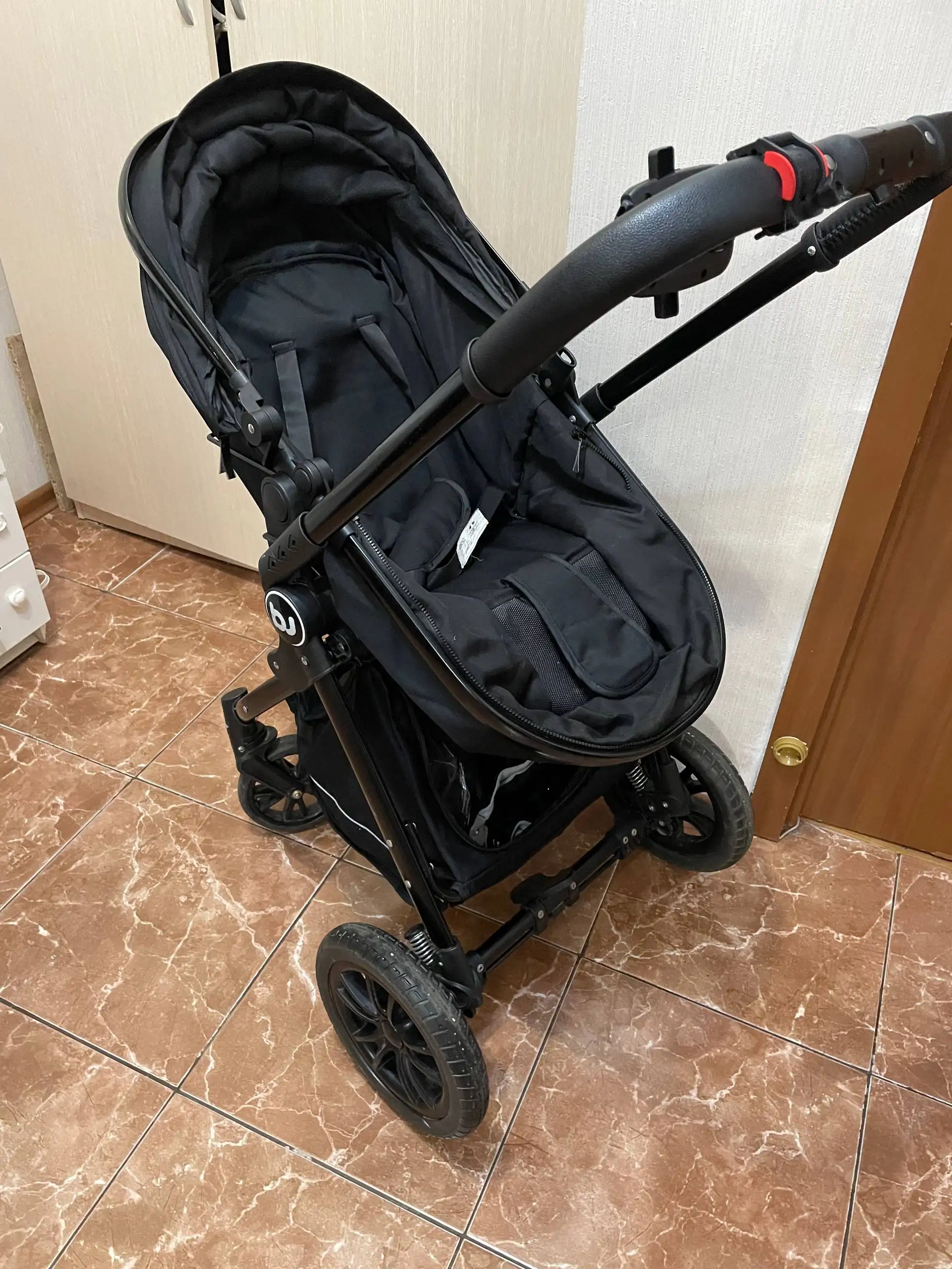 Коляска 2в1 с аксессуарами - Коляски (Товары для детей) в Некрасовка