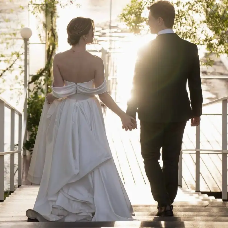 Продам свадебное платье - Свадебные платья (Одежда) в Люберцы