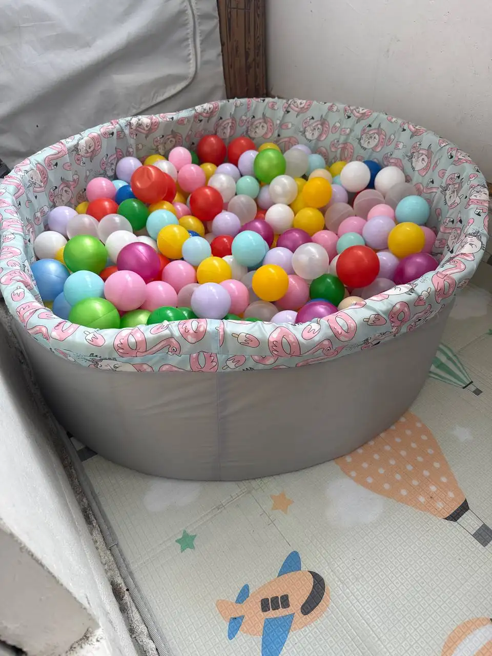 Сухой бассейн с шарами - Игрушки и игровые комплексы (Товары для детей) в Люберцы