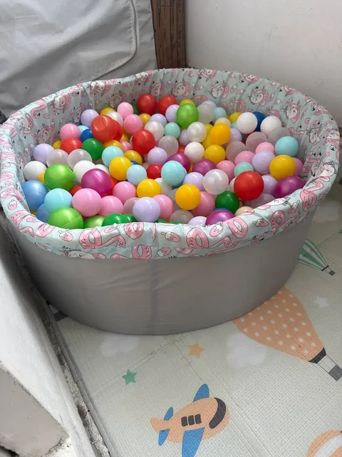 Сухой бассейн с шарами - Развивающие коврики в Люберцы