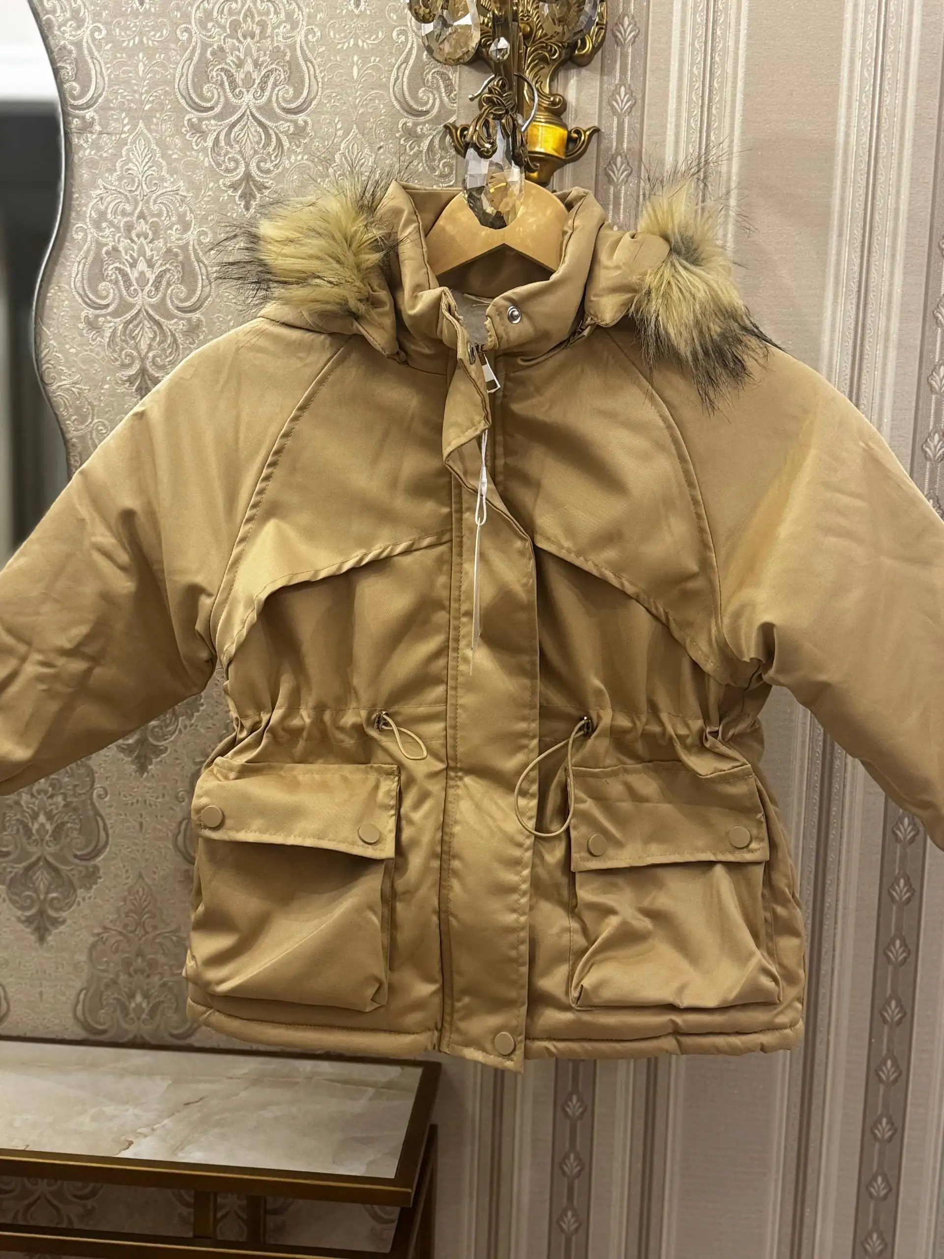 Бежевая парка для девочек 4 года (110 см) - Одежда (Товары для детей) в Люберцы