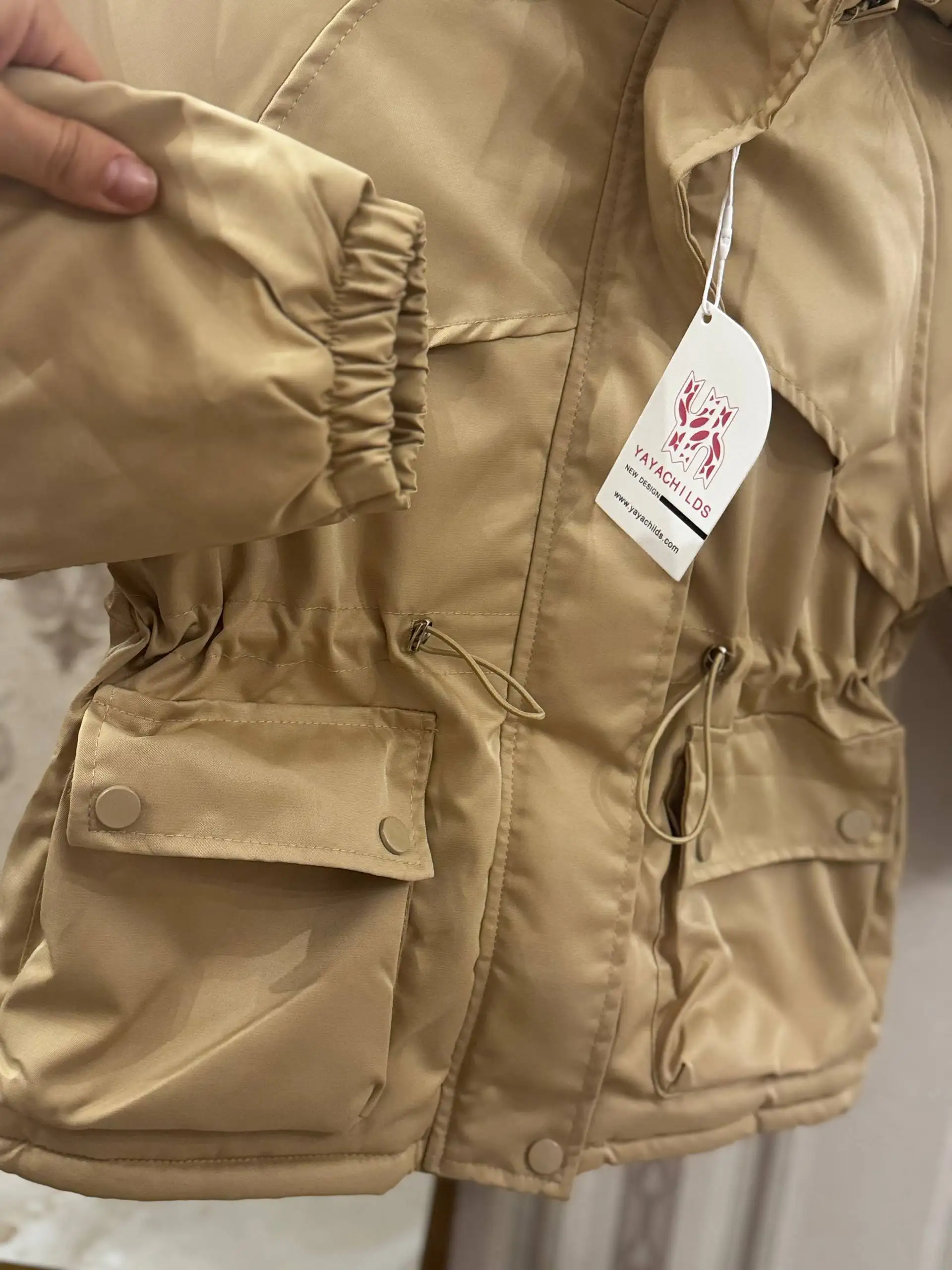 Бежевая парка для девочек 4 года (110 см) - Одежда (Товары для детей) в Люберцы