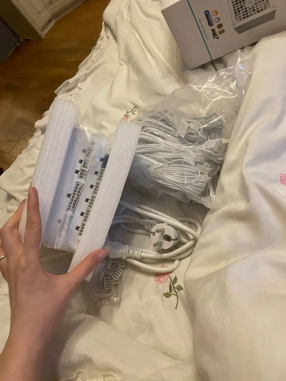 Продажа корпуса для ПК и блока питания 600W - Электроника в Люберцы