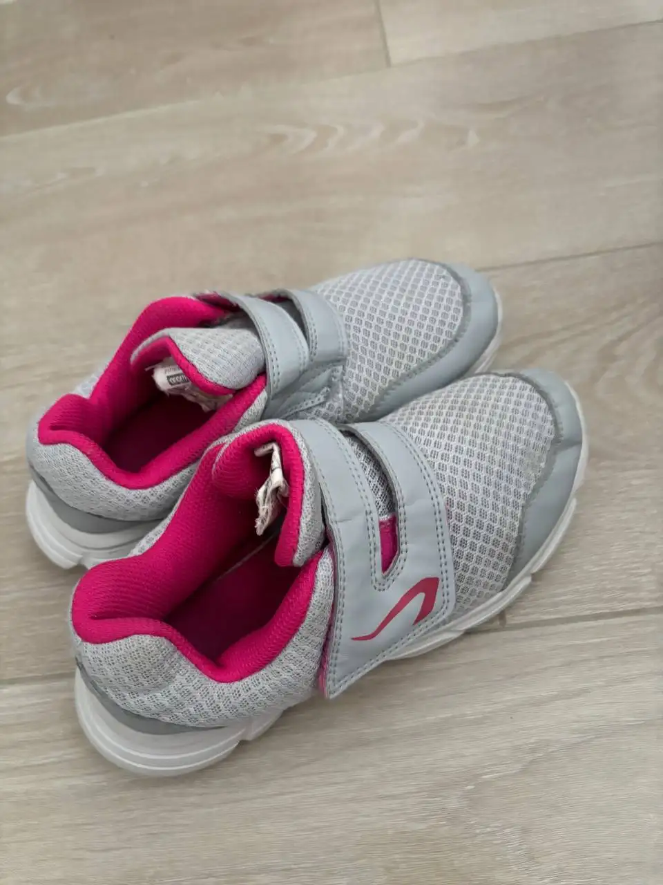 Продам кроссовки Decathlon - Обувь (Одежда) в Люберцы