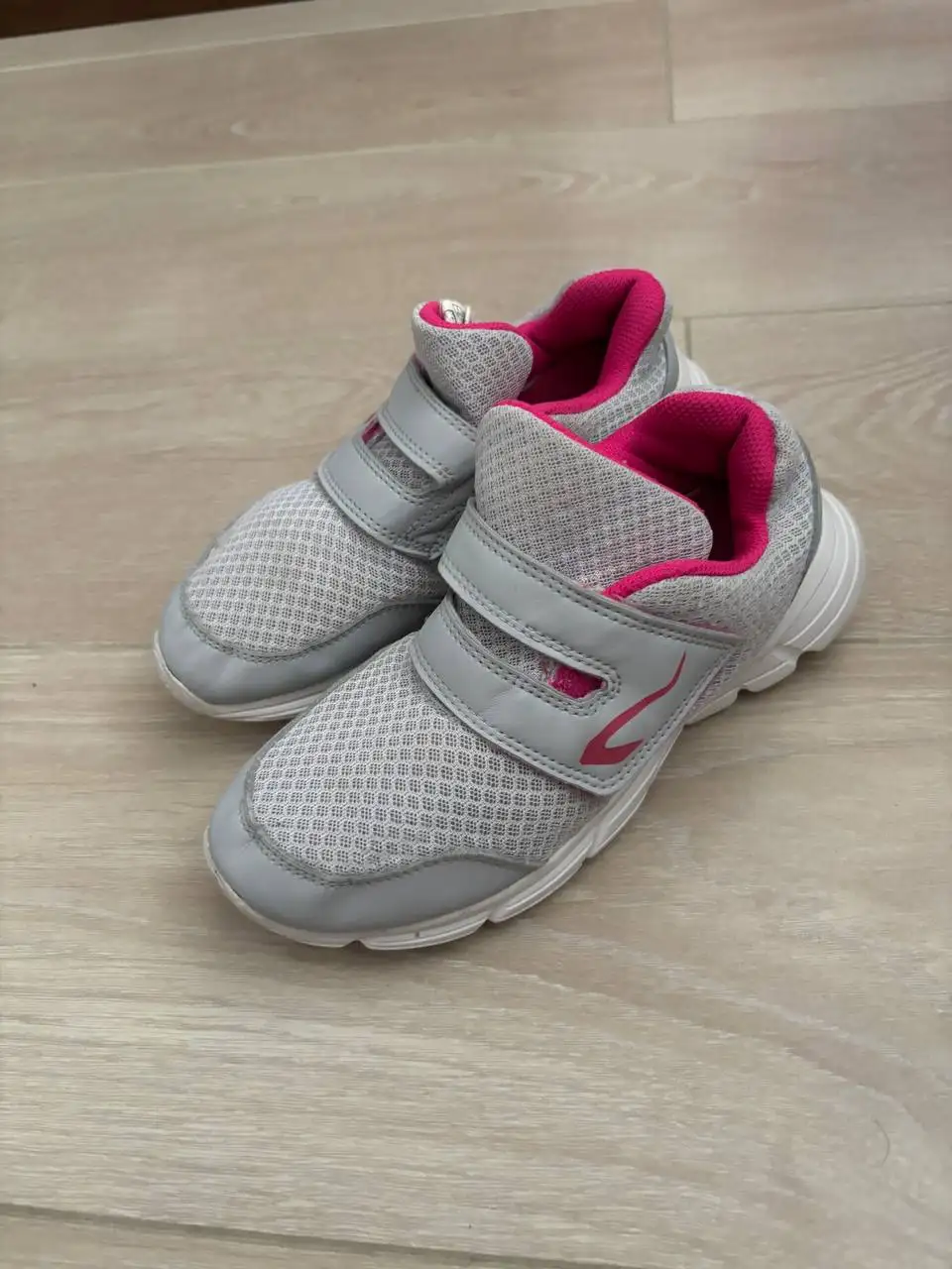 Продам кроссовки Decathlon - Обувь (Одежда) в Люберцы