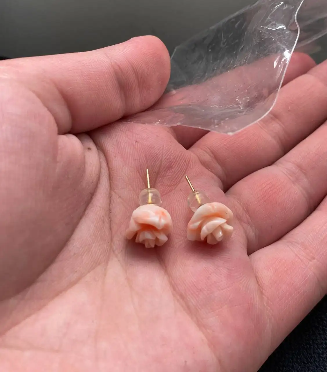 Серьги из японского глубоководного коралла с золотом - Украшения (Красота и здоровье) в Москва