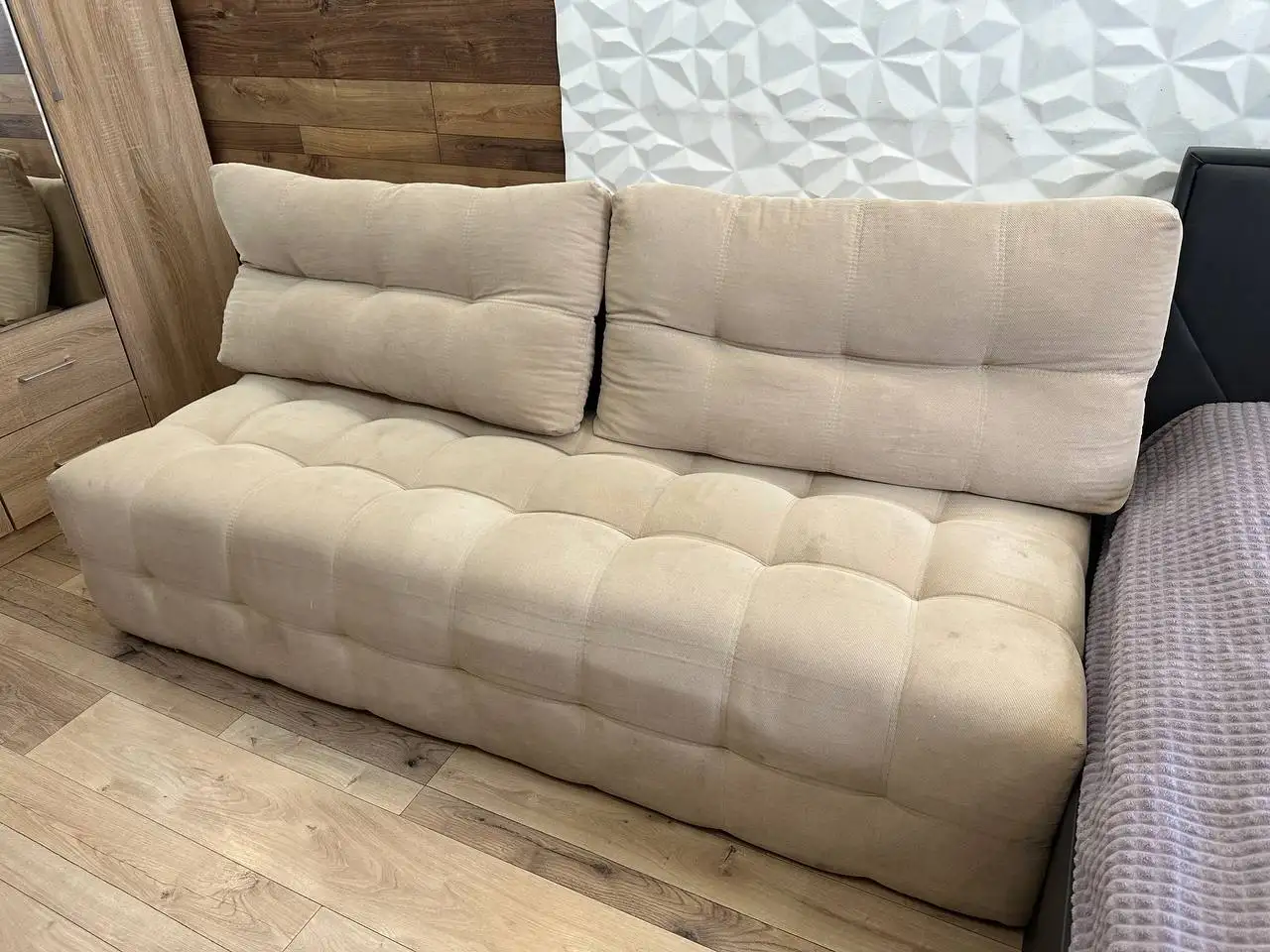 Продается диван 90x200 с местом для хранения - Мебель (Для дома и дачи) в Люберцы