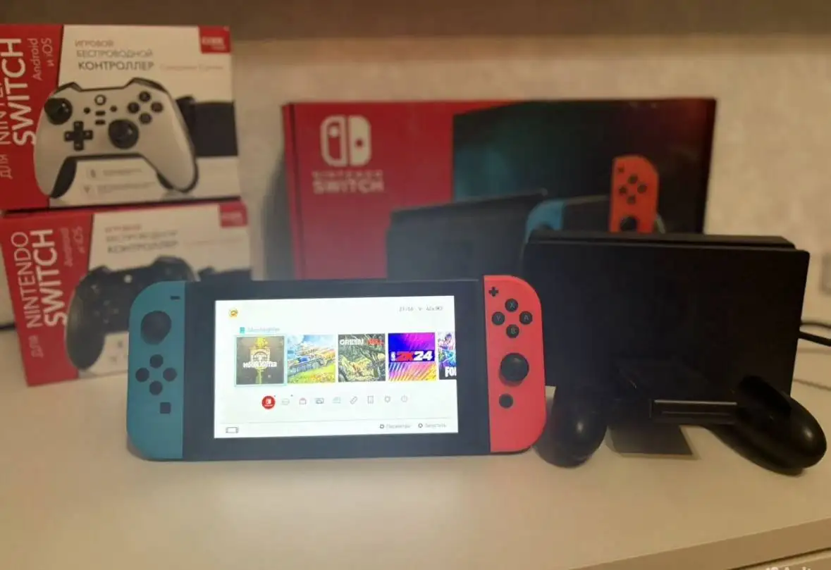Продается Nintendo Switch с аксессуарами - Электроника в Люберцы