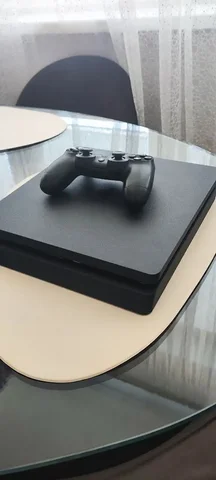 Продам PS4 Slim 1TB - частное объявление в Люберцы
