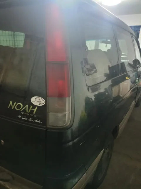 Продажа Toyota Noah 2.0L автомат, 7 мест - частное объявление в Хакасия