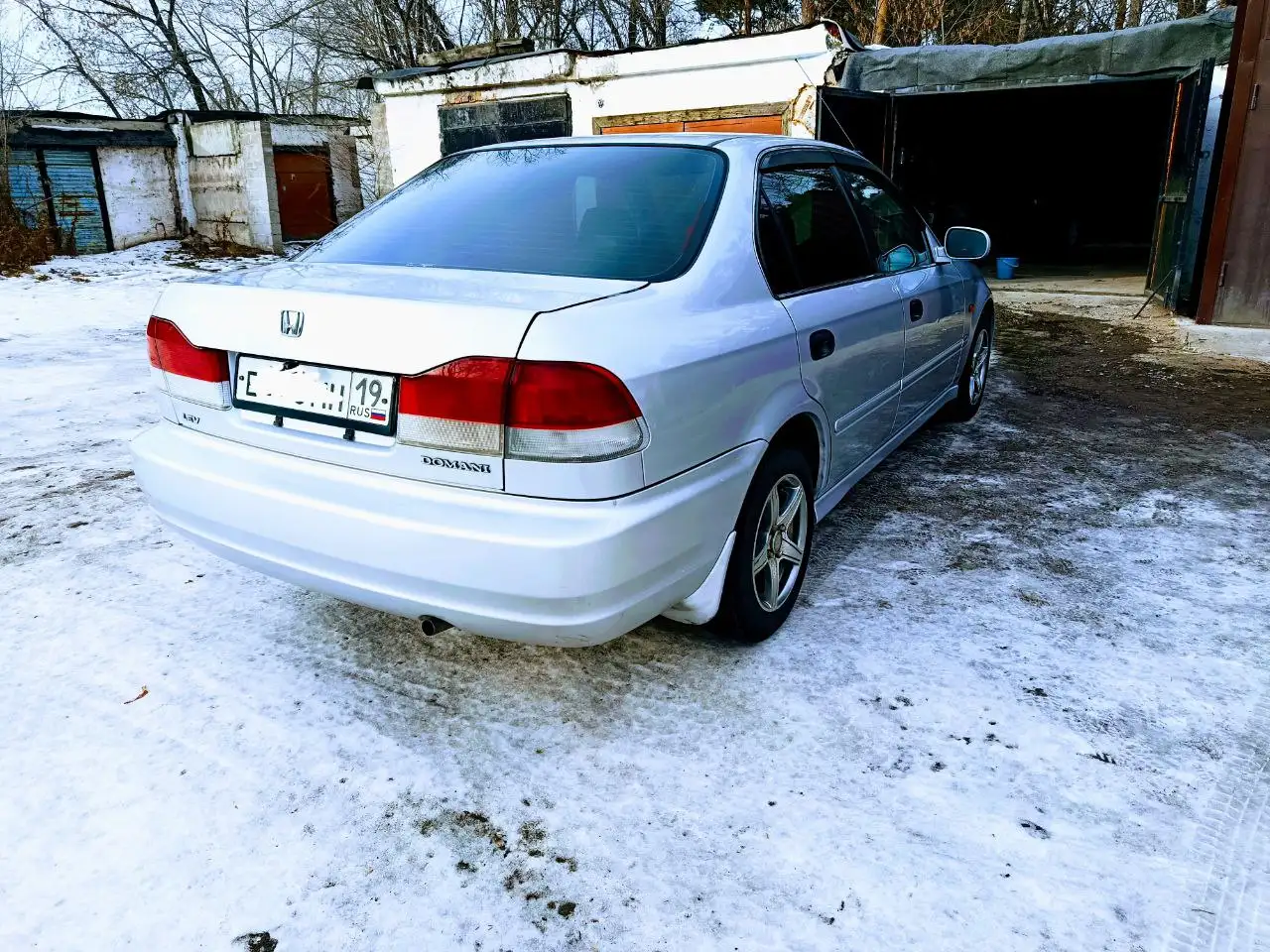 Хонда Домани 2000 года в отличном состоянии - Легковые автомобили (Авто) в Неизвестно
